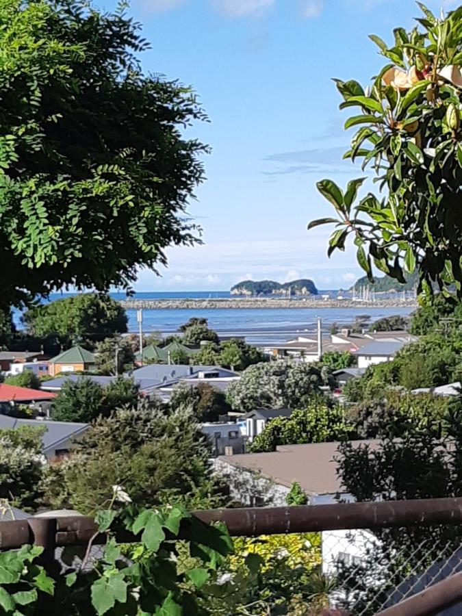 Seascape Hideaway Pohara Apartment Luaran gambar